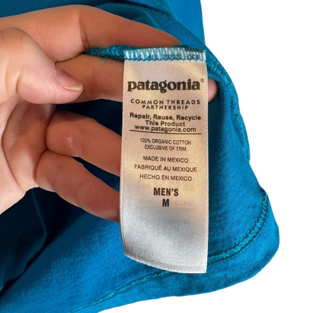 Patagonia‎ Bright Blue Organic Cotton Long Sleeve Graphic T-Shirt Medium - Picture 4 of 5